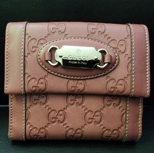 Meet your Posher, Natacia